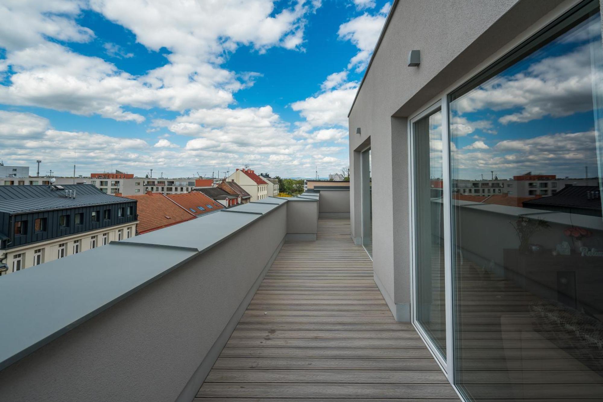 Perla Hradce 401 Apartman Hradec Králové Kültér fotó