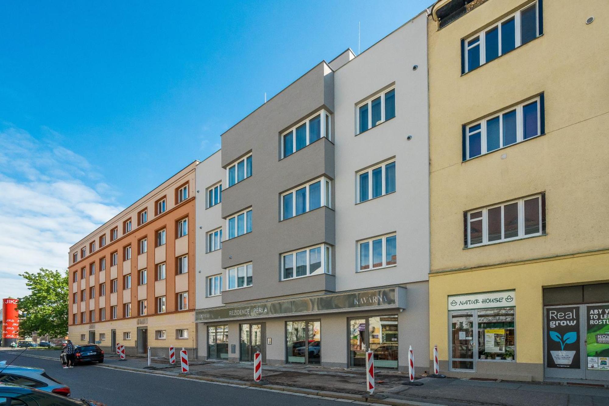 Perla Hradce 401 Apartman Hradec Králové Kültér fotó
