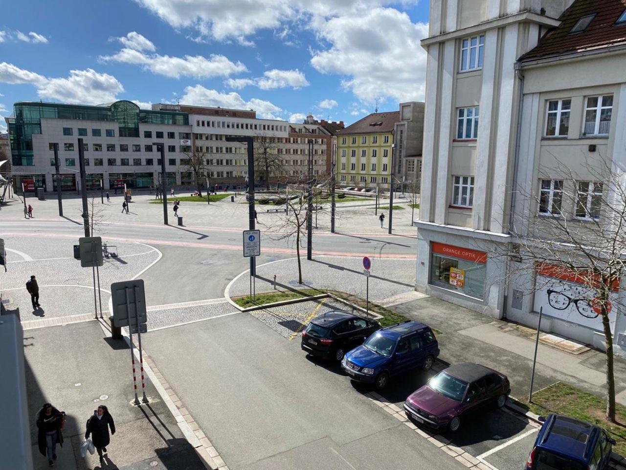 Perla Hradce 401 Apartman Hradec Králové Kültér fotó